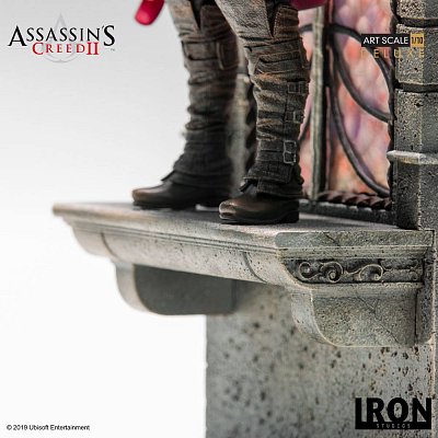Assassin\'s Creed II Art Scale Statue 1/10 Ezio Auditore Deluxe 31 cm --- DAMAGED PACKAGING
