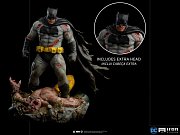 Batman: The Dark Knight Returns Diorama 1/6 Batman 38 cm