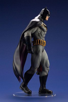 DC Comics ARTFX PVC Statue 1/6 Batman (Batman: Last Knight on Earth) 30 cm