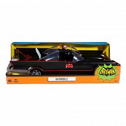 DC Retro Vehicle Batman 66 Batmobile