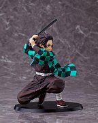 Demon Slayer: Kimetsu no Yaiba Statue Tanjiro Kamado (Standard version) 17 cm