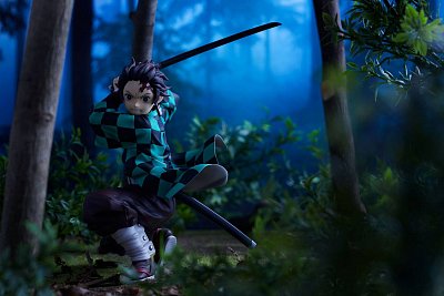 Demon Slayer: Kimetsu no Yaiba Statue Tanjiro Kamado (Standard version) 17 cm