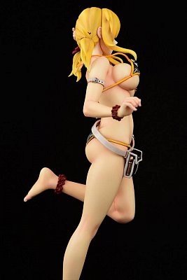 Fairy Tail PVC Statue 1/6 Lucy Heartfilia Swimwear Gravure Style Noir Ver. 23 cm