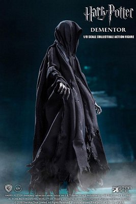 Harry Potter and the Prisoner of Azkaban Action Figure 1/8 Dementor 16 cm --- DAMAGED PACKAGING