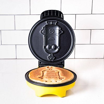 Minions Waffle Maker Minion