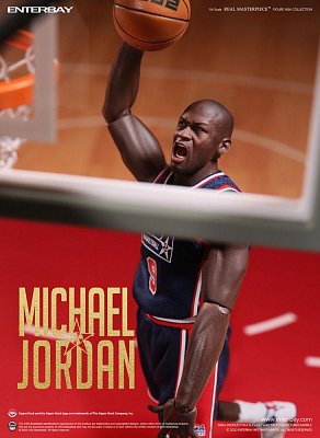 NBA Collection Real Masterpiece Action Figure 1/6 Michael Jordan Barcelona \'92 Limited Edition 30 cm