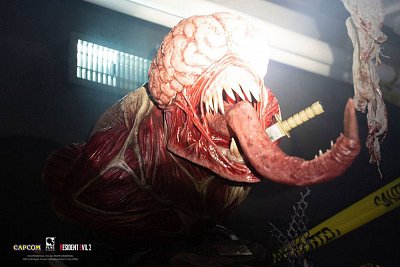 Resident Evil Life-Size Bust 1/1 Licker 50 cm