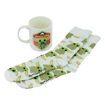 Star Wars The Mandalorian Mug & Socks Set The Child