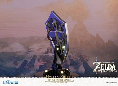 The Legend of Zelda Breath of the Wild PVC Statue Hylian Shield Collector\'s Edition 29 cm - Damaged packaging