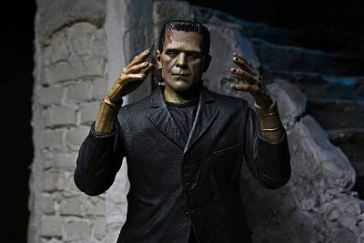 Universal Monsters Action Figure Ultimate Frankenstein\'s Monster (Color) 18 cm