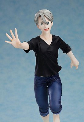 Yuri!!! on Ice PVC Statues 1/8 Yuri, Victor & Makkachin 10 - 23 cm